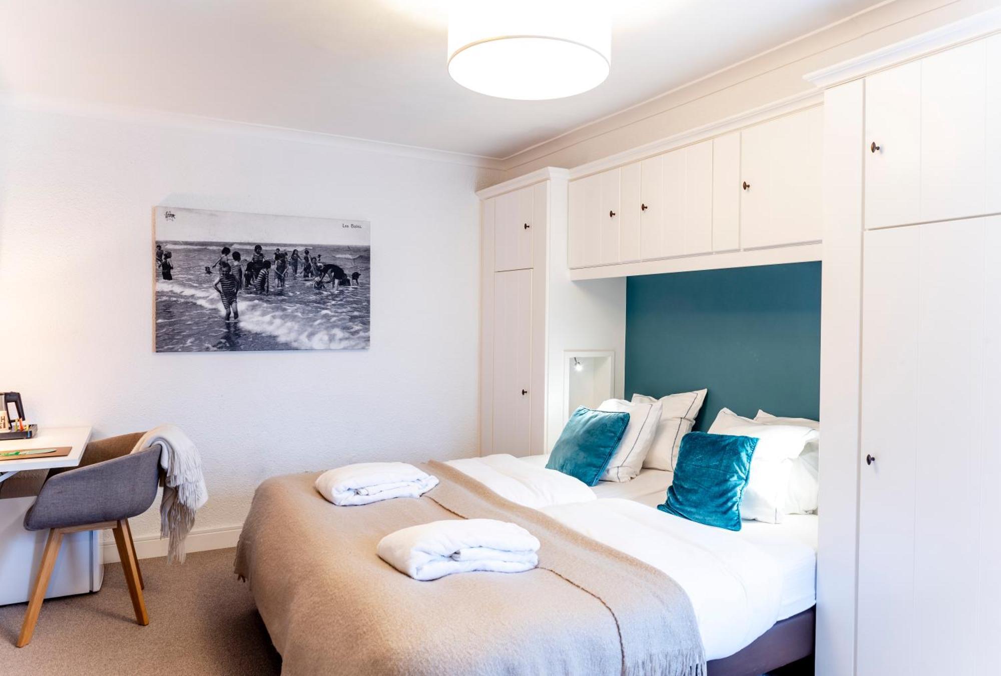 Beach Hotel De Haan Ngoại thất bức ảnh