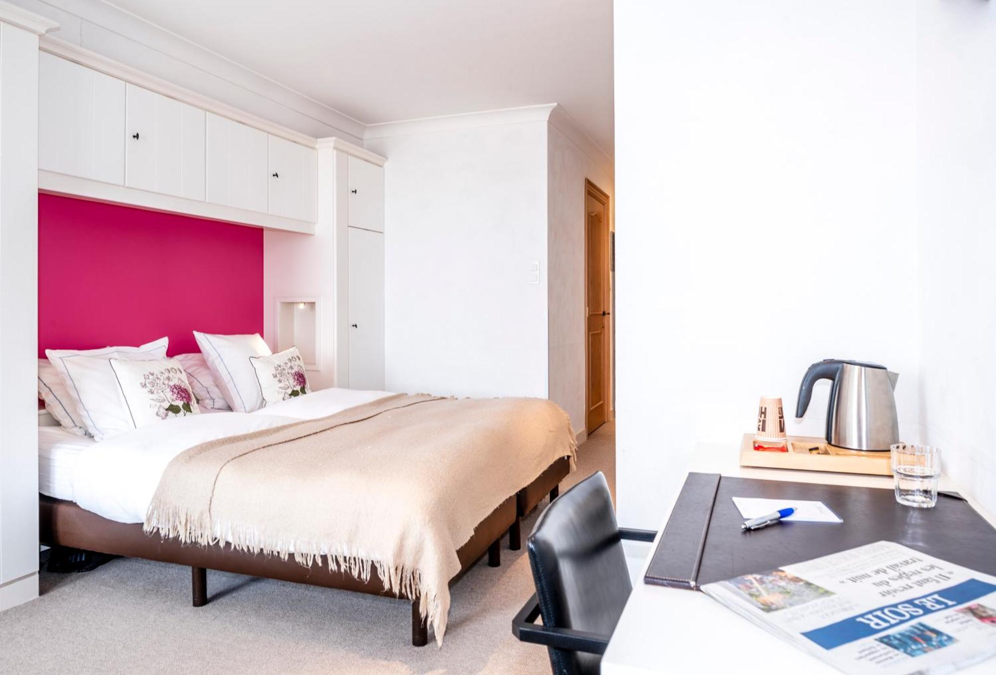 Beach Hotel De Haan Ngoại thất bức ảnh